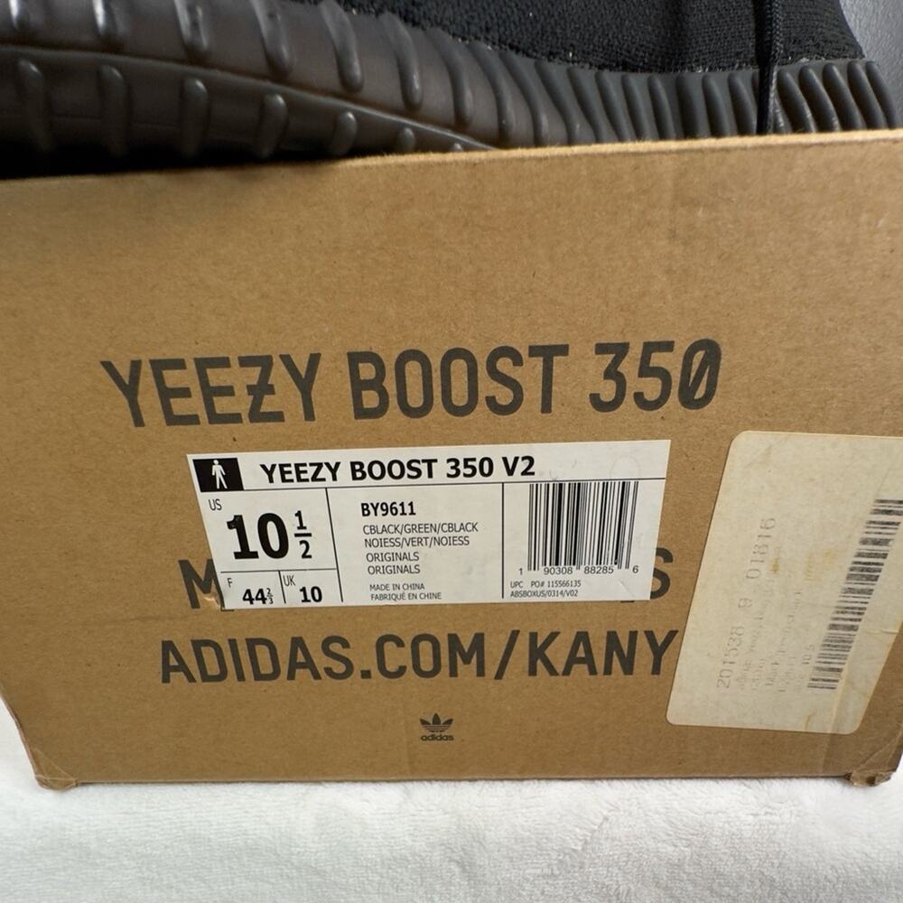 Yeezy Boost 350 V2 ‘Green’ | BY9611 | 10.5M - Picture 15 of 16